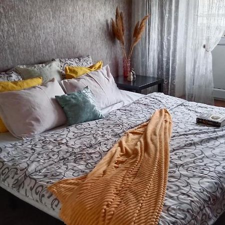 Трехкомнатные Апартаменты В 15 Микрорайоне С Видом На Каспийское Море И Возле Моря Aktau (Mangystau) Exterior foto
