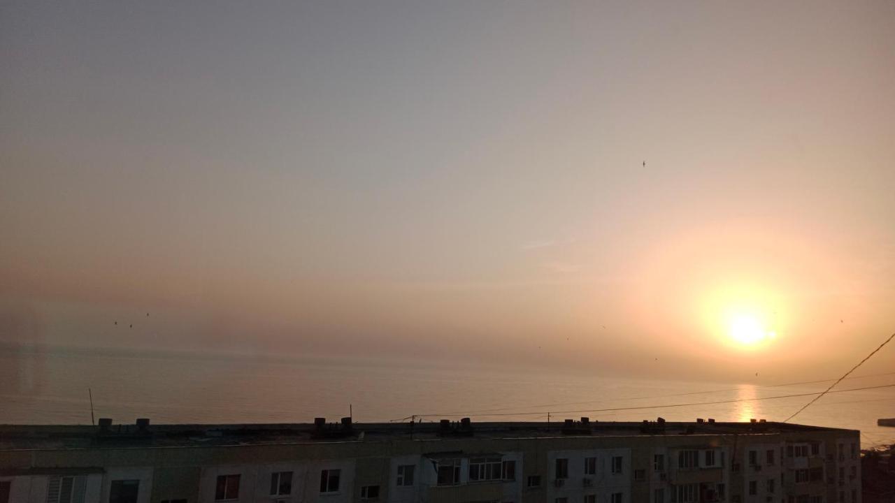 Трехкомнатные Апартаменты В 15 Микрорайоне С Видом На Каспийское Море И Возле Моря Aktau (Mangystau) Exterior foto